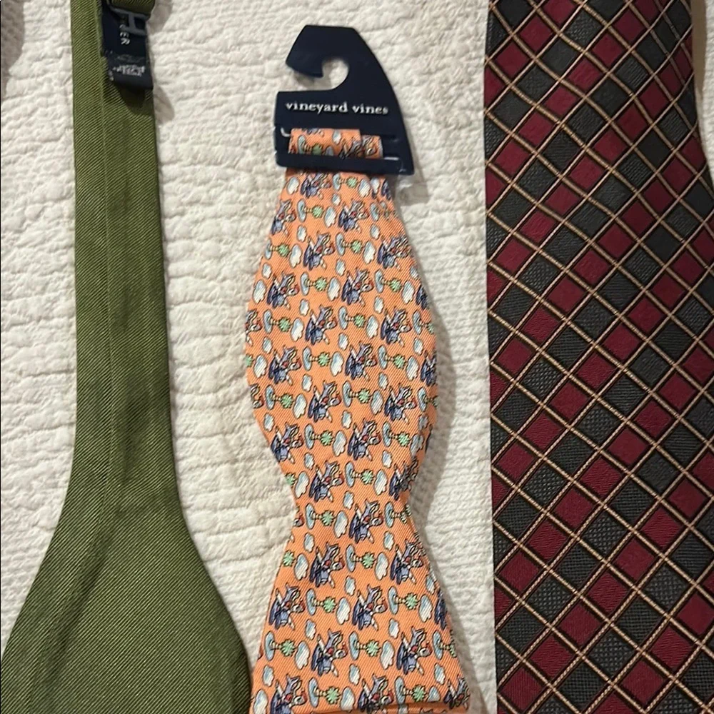 Assorted Men's Silk Ties Collection. 5 ties.